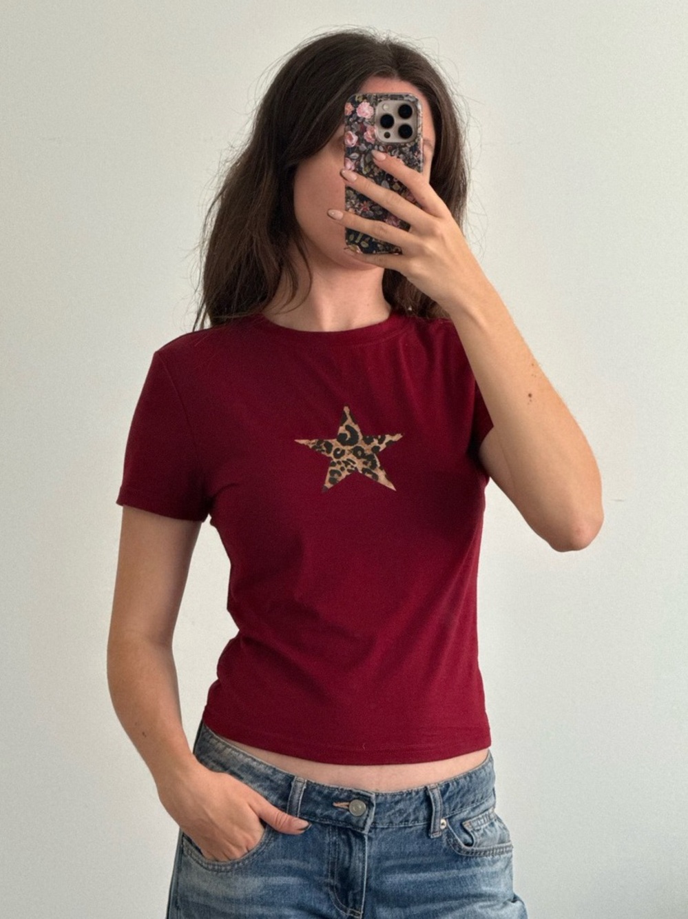 Cider Burgundy Leopard Star Short Sleeve Tee